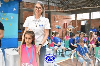 Celebração de Conclusão da Educação Infantil e envio para o 1º ano dos alunos do Infantil 5