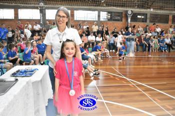 Celebração de Conclusão da Educação Infantil e envio para o 1º ano dos alunos do Infantil 5