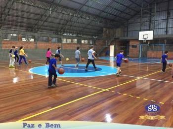 Oficina de Basquete