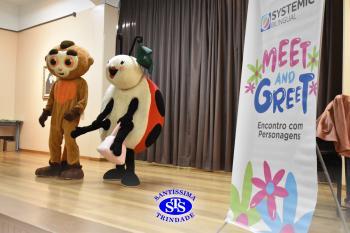 Meet and Greet com personagens da Systemic Bilingual