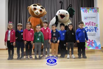 Meet and Greet com personagens da Systemic Bilingual