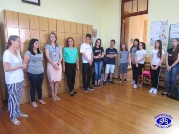 Alunos e professores foram homenageados pela participação em Concurso