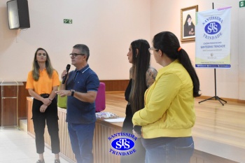 ACI Cruz Alta e Colégio Santíssima promovem o empreendedorismo por meio do Programa Miniempresa