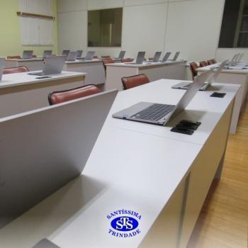 Chromebooks são utilizados durante as aulas