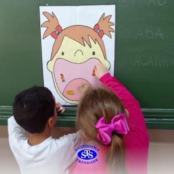 Alunos estudam importância da alimentação saudável | 1º ano 