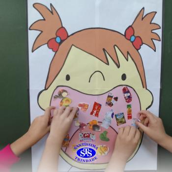 Alunos estudam importância da alimentação saudável | 1º ano 