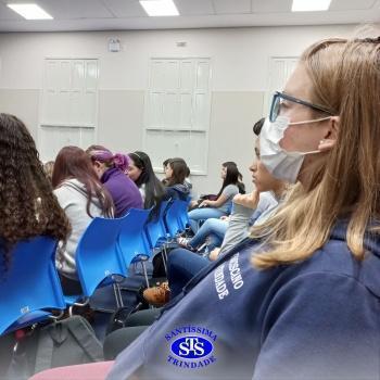 Revistas temáticas são produzidas pelos alunos do Novo Ensino Médio