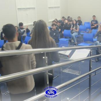 Revistas temáticas são produzidas pelos alunos do Novo Ensino Médio