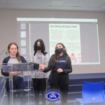 Revistas temáticas são produzidas pelos alunos do Novo Ensino Médio