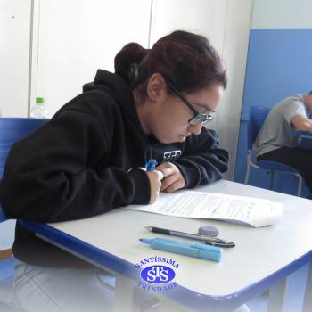 Alunos do Ensino Médio realizam simulado