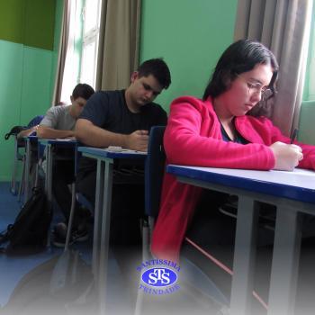 Alunos do Ensino Médio realizam simulado