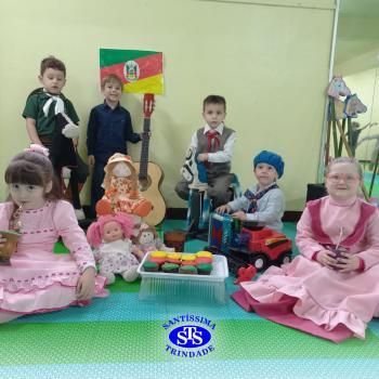 Dia do Gaúcho é celebrado com muita alegria e diversão | Infantil 4