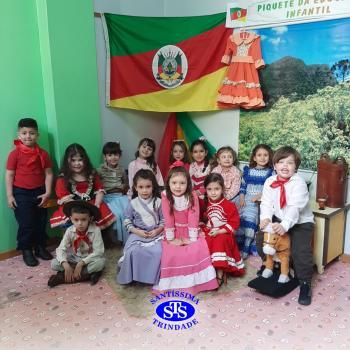 Dia do Gaúcho é celebrado com muita alegria e diversão | Infantil 4