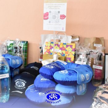 Dia dos Professores e do Auxiliar em Administração Escolar é celebrado com alegria