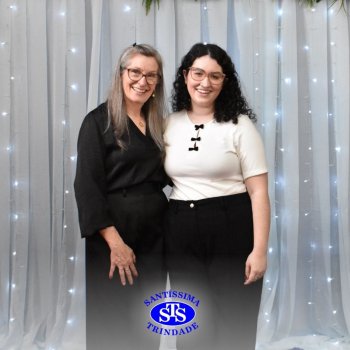 Dia dos Professores e do Auxiliar em Administração Escolar é celebrado com alegria