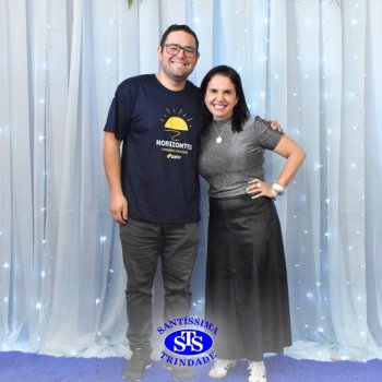 Dia dos Professores e do Auxiliar em Administração Escolar é celebrado com alegria