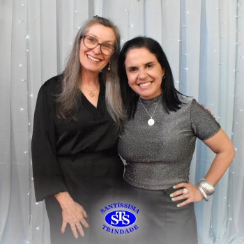 Dia dos Professores e do Auxiliar em Administração Escolar é celebrado com alegria