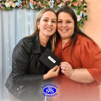 Dia dos Professores e do Auxiliar em Administração Escolar é celebrado com alegria