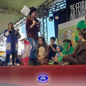 3º ano EF na Feira do Livro 