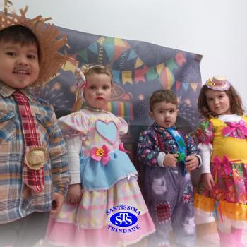 Clima de Festa Junina toma conta do Santíssima