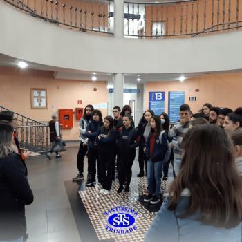 Um dia cheio de experiências para os alunos da 3ª série na UFN