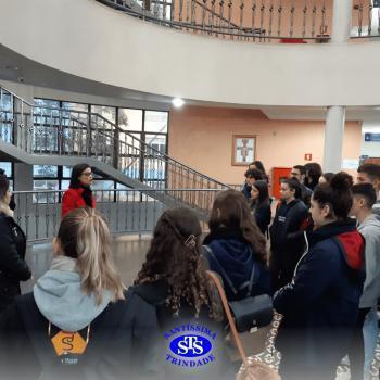 Um dia cheio de experiências para os alunos da 3ª série na UFN