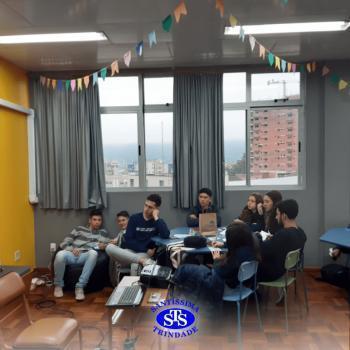 Um dia cheio de experiências para os alunos da 3ª série na UFN