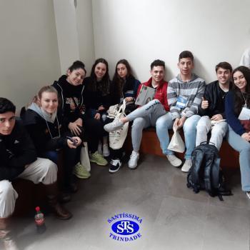 Um dia cheio de experiências para os alunos da 3ª série na UFN