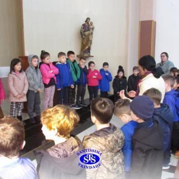 Bênção dos cadernos marca encerramento do semestre | 1º ano