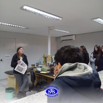Alunos visitam Jornal Diário Serrano | 9º ano
