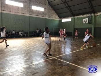 Parabéns, atletas do basquete ! 