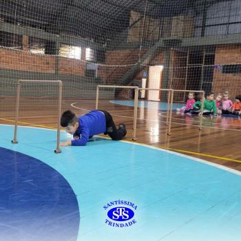 Infantil 3 desenvolve habilidades motoras 