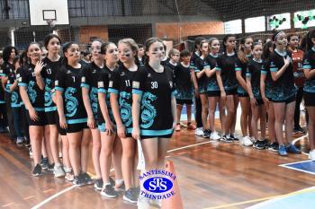Alunos de 6º e de 7º ano participam dos Jogos Interséries Franciscanos