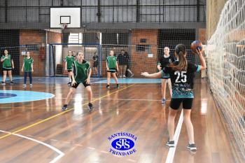 Alunos de 6º e de 7º ano participam dos Jogos Interséries Franciscanos