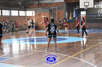 Alunos de 6º e de 7º ano participam dos Jogos Interséries Franciscanos