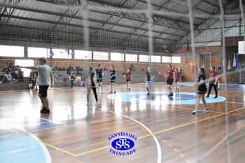 Alunos de 6º e de 7º ano participam dos Jogos Interséries Franciscanos