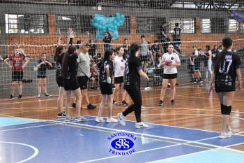 Alunos de 6º e de 7º ano participam dos Jogos Interséries Franciscanos