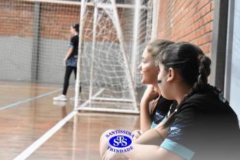 Alunos de 6º e de 7º ano participam dos Jogos Interséries Franciscanos