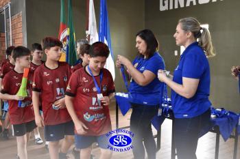 Alunos de 6º e de 7º ano participam dos Jogos Interséries Franciscanos