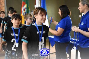 Alunos de 6º e de 7º ano participam dos Jogos Interséries Franciscanos