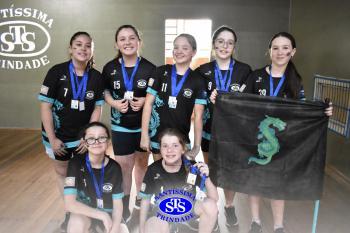 Alunos de 6º e de 7º ano participam dos Jogos Interséries Franciscanos