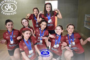 Alunos de 6º e de 7º ano participam dos Jogos Interséries Franciscanos