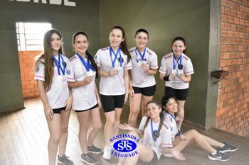 Alunos de 6º e de 7º ano participam dos Jogos Interséries Franciscanos