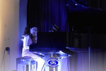 Alunos apresentam suas habilidades no Recital de Piano