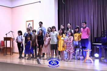Alunos apresentam suas habilidades no Recital de Piano