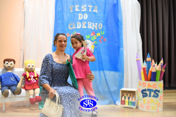Festa do Caderno celebra a entrega do primeiro caderno de deveres | Inf. 5