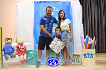 Festa do Caderno celebra a entrega do primeiro caderno de deveres | Inf. 5