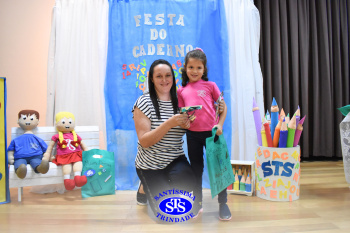 Festa do Caderno celebra a entrega do primeiro caderno de deveres | Inf. 5