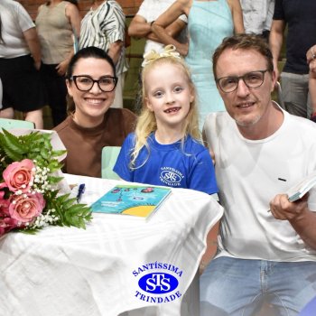 Lançamento XXVIII edição do Livro Nossas Histórias | 2º ano