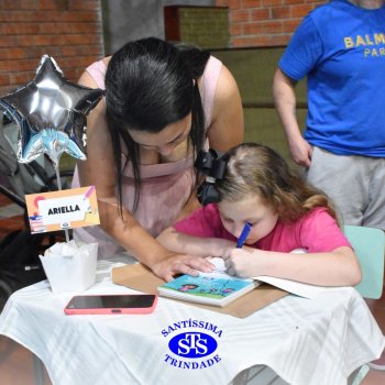 Lançamento XXVIII edição do Livro Nossas Histórias | 2º ano
